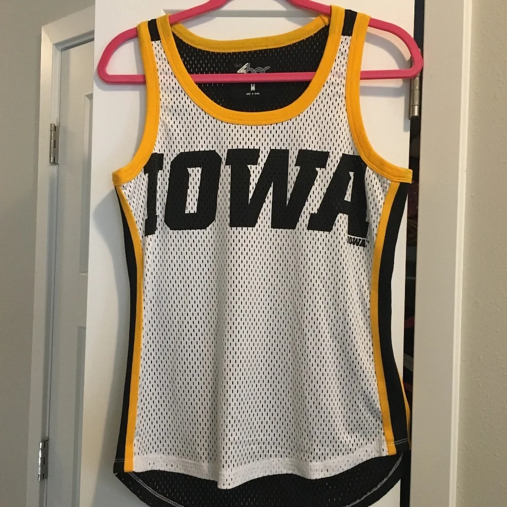 Iowa Hawkeyes Basketball Jersey - Picture 1 of 3